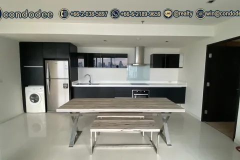 Condominio de 2 dormitorios en Watthana, Bangkok, Tailandia № 200910 - foto 6