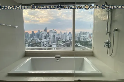 Condominio de 2 dormitorios en Watthana, Bangkok, Tailandia № 200910 - foto 9