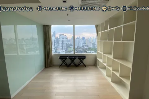 Condominio de 2 dormitorios en Watthana, Bangkok, Tailandia № 200910 - foto 11