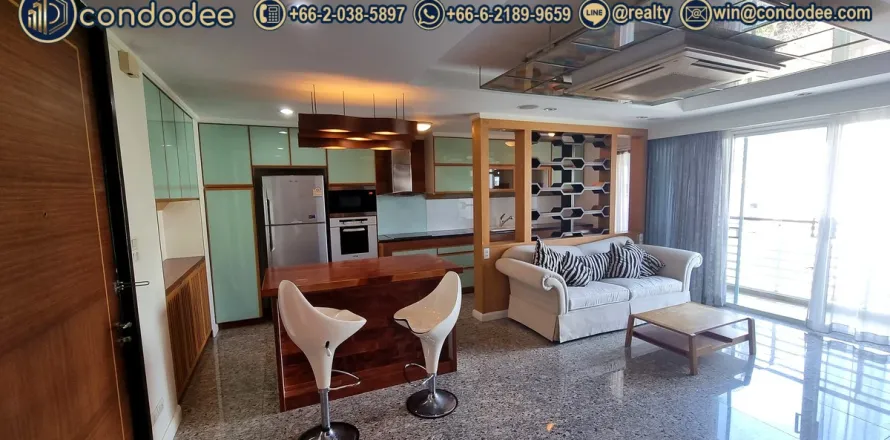 Condo in Watthana, Bangkok, Thailand, 2 bedrooms № 200905