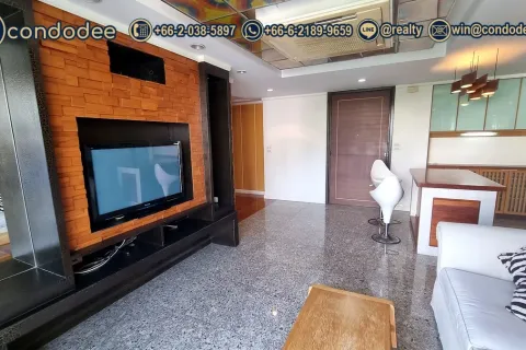Condo in Watthana, Bangkok, Thailand, 2 bedrooms № 200905 - photo 4