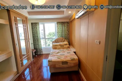 Condo in Watthana, Bangkok, Thailand, 2 bedrooms № 200905 - photo 12