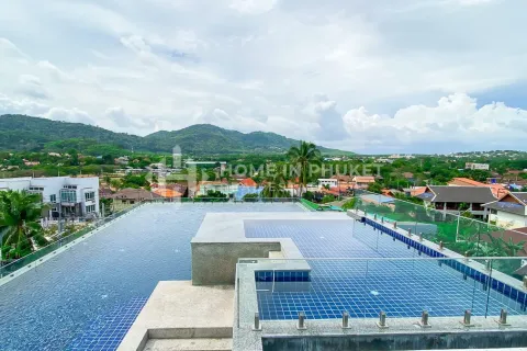 Estudio en el condominio en Nai Harn Beach, Tailandia № 209518 - foto 2