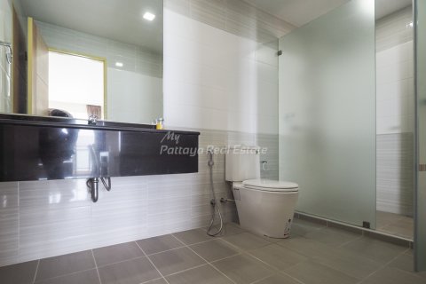 Condominio de 2 dormitorios en Jomtien Beach, Pattaya, Tailandia № 68121 - foto 6