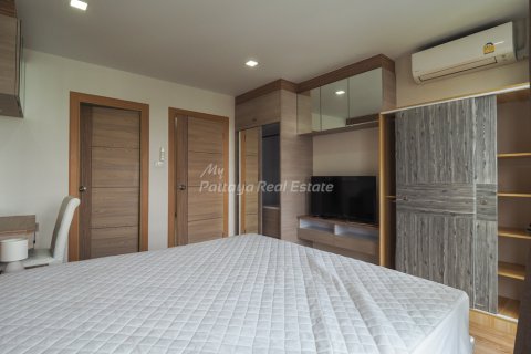 Condominio de 2 dormitorios en Jomtien Beach, Pattaya, Tailandia № 68121 - foto 16