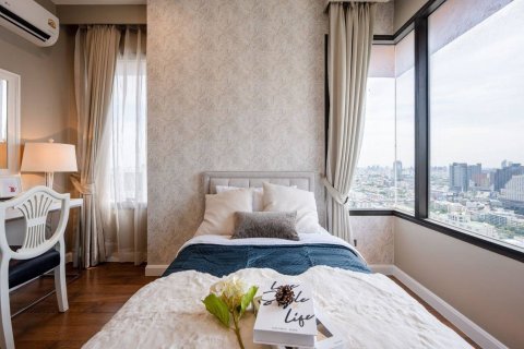 Ático de 3 dormitorios en Bangkok, Tailandia № 180576 - foto 17