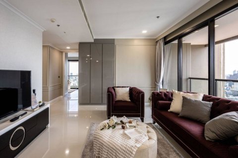 Ático de 3 dormitorios en Bangkok, Tailandia № 180576 - foto 6