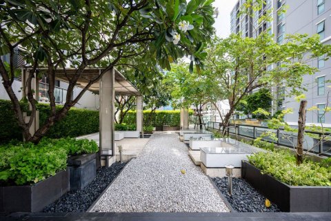 Ático de 3 dormitorios en Bangkok, Tailandia № 180576 - foto 19