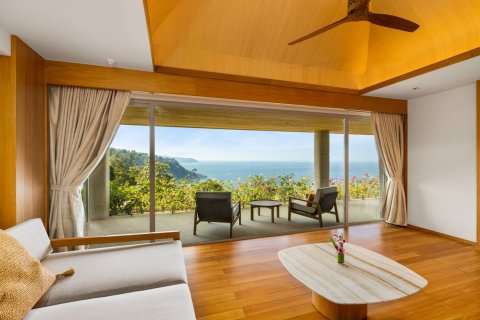 Casa de 5 dormitorios en Phuket, Tailandia № 180580 - foto 27