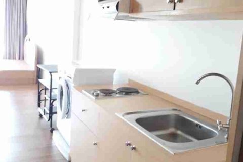Condominio de 1 dormitorio en Bangkok, Tailandia № 208736 - foto 6