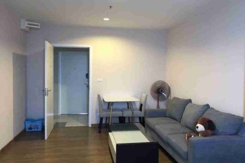 Condominio de 1 dormitorio en Bangkok, Tailandia № 208737 - foto 6