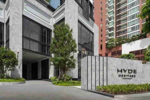 Condominio de 3 dormitorios en Bangkok, Tailandia № 184002