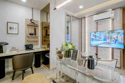 Condominio de 1 dormitorio en Thonburi, Bangkok, Tailandia № 184004 - foto 11
