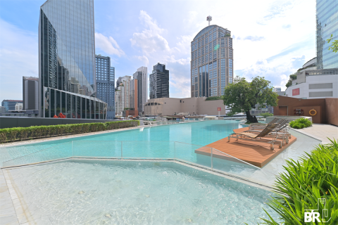 Condo in Bangkok, Thailand, 2 bedrooms № 189991 - photo 4