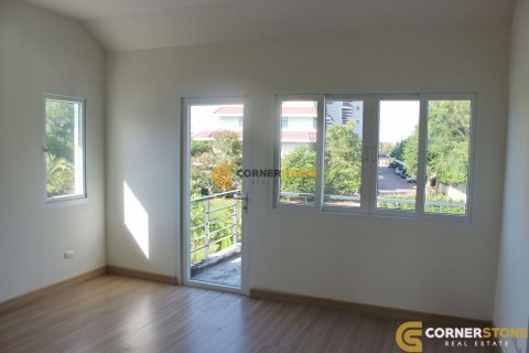 Estudio en Bang Lamung, Tailandia № 27159 - foto 27