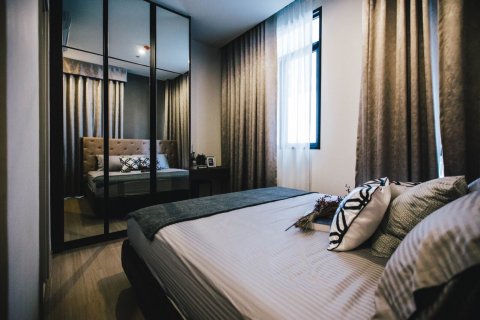 Condominio de 3 dormitorios en Bangkok, Tailandia № 143040 - foto 10