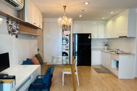 Eigentumswohnung in Bangkok, Thailand, 2 Schlafzimmer № 143038 - Foto 5