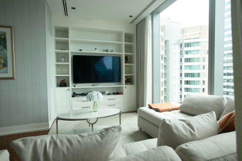 Condominio de 3 dormitorios en Sathon, Bangkok, Tailandia № 143042