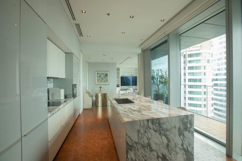 Condominio de 3 dormitorios en Sathon, Bangkok, Tailandia № 143042 - foto 3