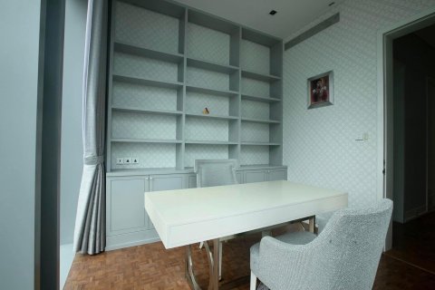 Condominio de 3 dormitorios en Sathon, Bangkok, Tailandia № 143042 - foto 8