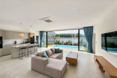 Chalet de 2 dormitorios en Surat Thani, Tailandia № 115127 - foto 4