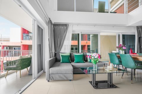 Apartamento de 3 habitaciones en Pattaya, Tailandia № 150936 - foto 5