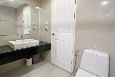 Condominio de 3 dormitorios en Bangkok, Tailandia № 184748 - foto 5