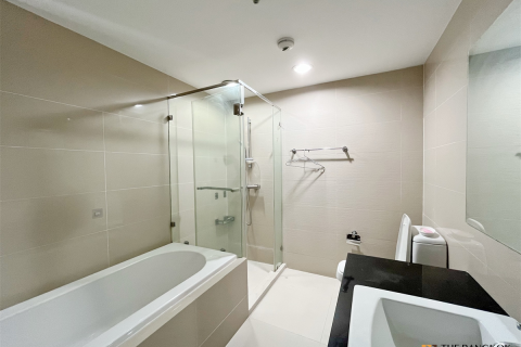 Condominio de 3 dormitorios en Bangkok, Tailandia № 184748 - foto 6