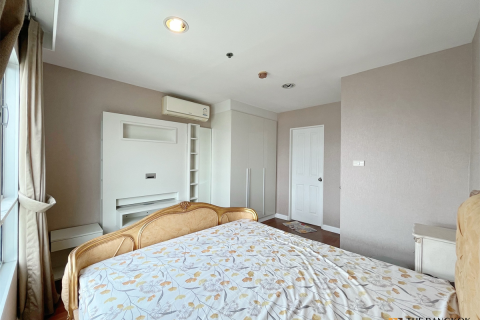 Condominio de 3 dormitorios en Bangkok, Tailandia № 184748 - foto 10