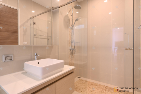 Condominio de 1 dormitorio en Bangkok, Tailandia № 184745 - foto 4