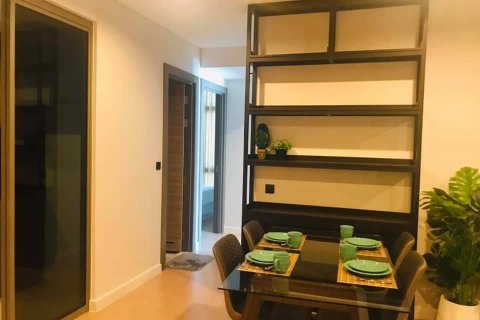 Condominio de 2 dormitorios en Bang Rak, Bangkok, Tailandia № 161172 - foto 7