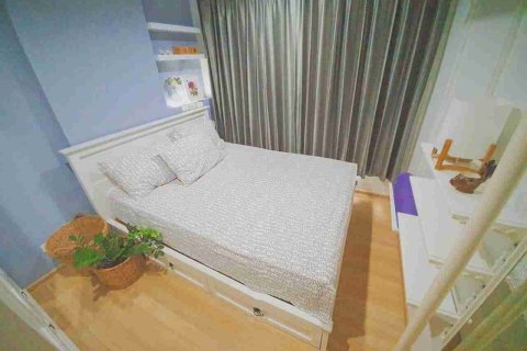 Condominio de 1 dormitorio en Bangkok, Tailandia № 208773 - foto 3