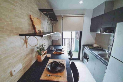 Condominio de 1 dormitorio en Bangkok, Tailandia № 208773 - foto 6