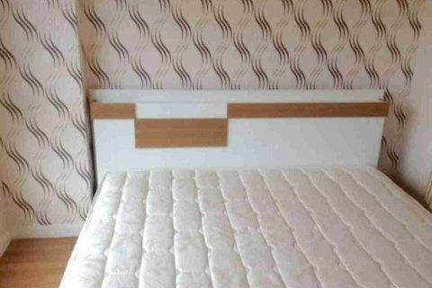 Condominio de 1 dormitorio en Bangkok, Tailandia № 208772 - foto 5