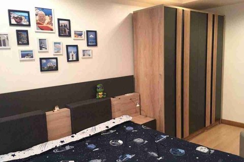 Condominio de 1 dormitorio en Thonburi, Bangkok, Tailandia № 208768 - foto 9