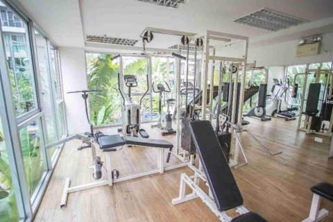 Condominio de 1 dormitorio en Thonburi, Bangkok, Tailandia № 208768 - foto 4