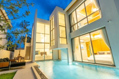Chalet de 3 dormitorios en Phuket, Tailandia № 115308