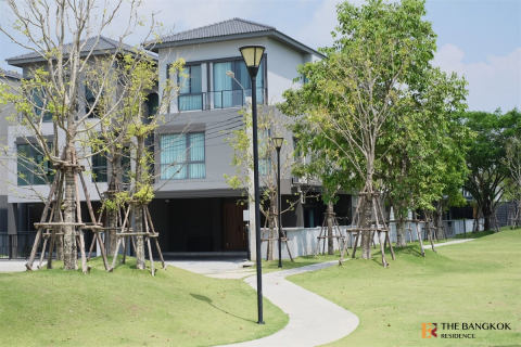 Casa de 4 dormitorios en Bangkok, Tailandia № 189388 - foto 4