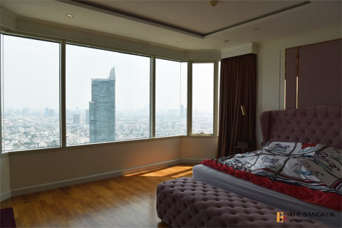 Condo in Bangkok, Thailand, 4 bedrooms  № 186172