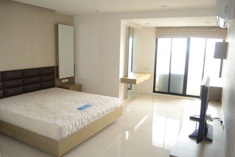 Condominio de 5 dormitorios en Bangkok, Tailandia № 66100 - foto 7