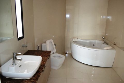 Condominio de 5 dormitorios en Bangkok, Tailandia № 66100 - foto 10
