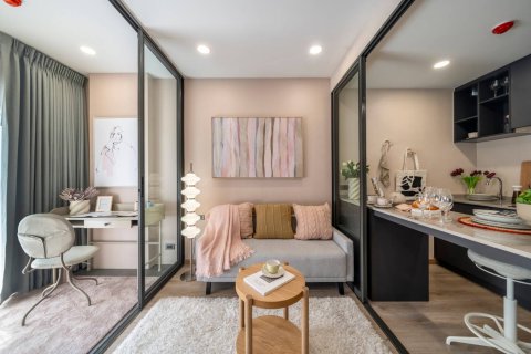 Condominio de 1 dormitorio en Lat Phrao, Bangkok, Tailandia № 203623 - foto 7