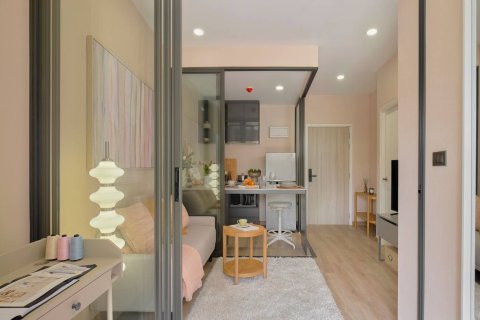 Condominio de 1 dormitorio en Lat Phrao, Bangkok, Tailandia № 203623 - foto 3