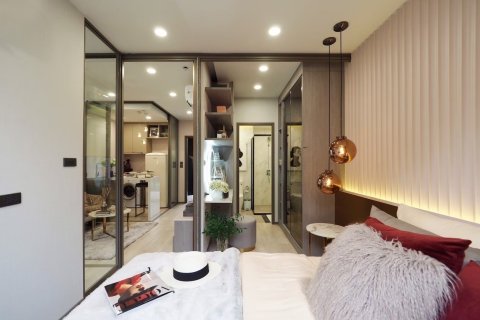 Condo à Lat Phrao, Bangkok, Thaïlande, 1 chambre  № 203621