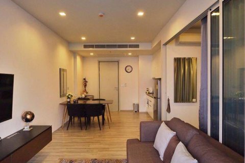 Apartamento de 2 habitaciones en Pattaya, Tailandia № 160184 - foto 7