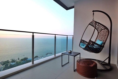 Apartamento de 2 habitaciones en Pattaya, Tailandia № 160184 - foto 6