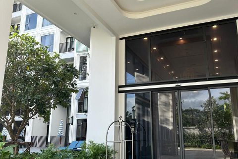 Apartamento de 2 habitaciones en Pattaya, Tailandia № 160185 - foto 18
