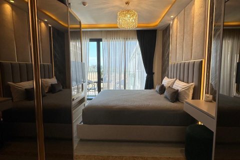 Apartamento de 2 habitaciones en Pattaya, Tailandia № 160185 - foto 3