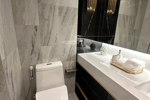 Apartamento de 2 habitaciones en Pattaya, Tailandia № 160185 - foto 10