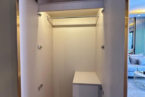 Apartamento de 2 habitaciones en Pattaya, Tailandia № 160185 - foto 12